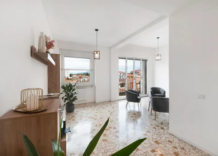 Enzina 3* ベルガモ