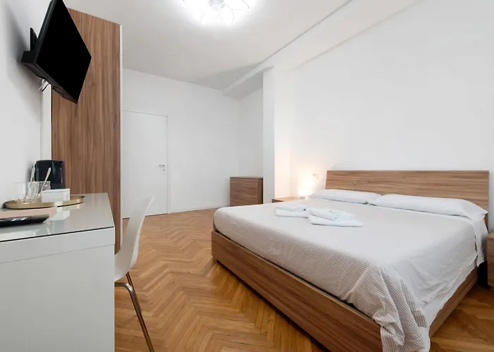 ゲストハウス Enzina